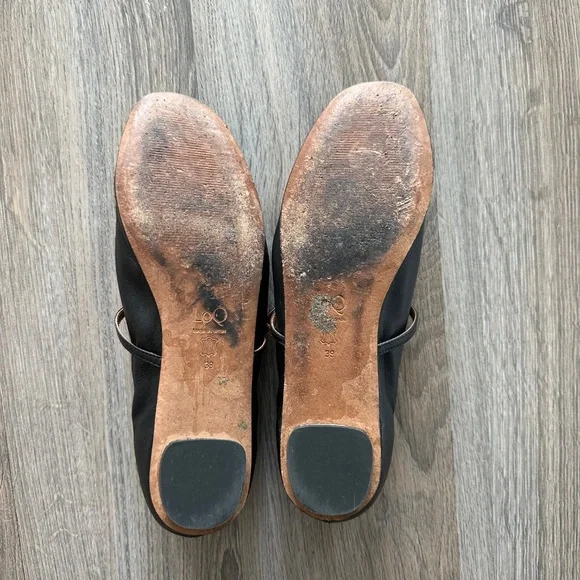 LOQ Daria Flats - Picture 4 of 5